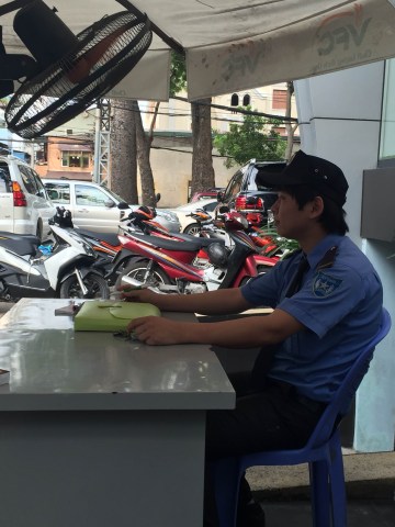 Dịch vụ bảo vệ