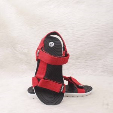 Sandal bé trai