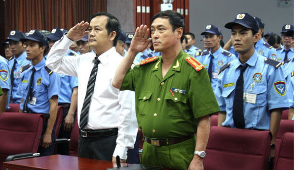 Đội ngũ bảo vệ