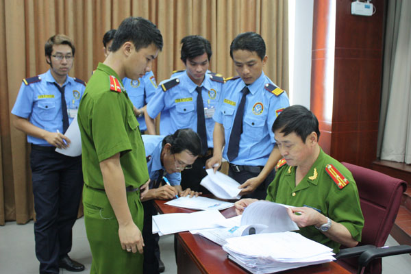 Đội ngũ bảo vệ