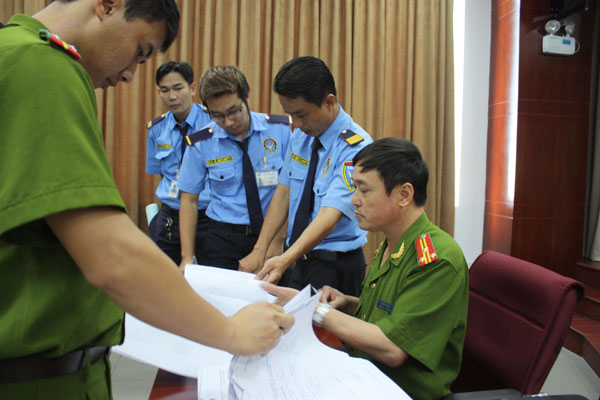 Đội ngũ bảo vệ