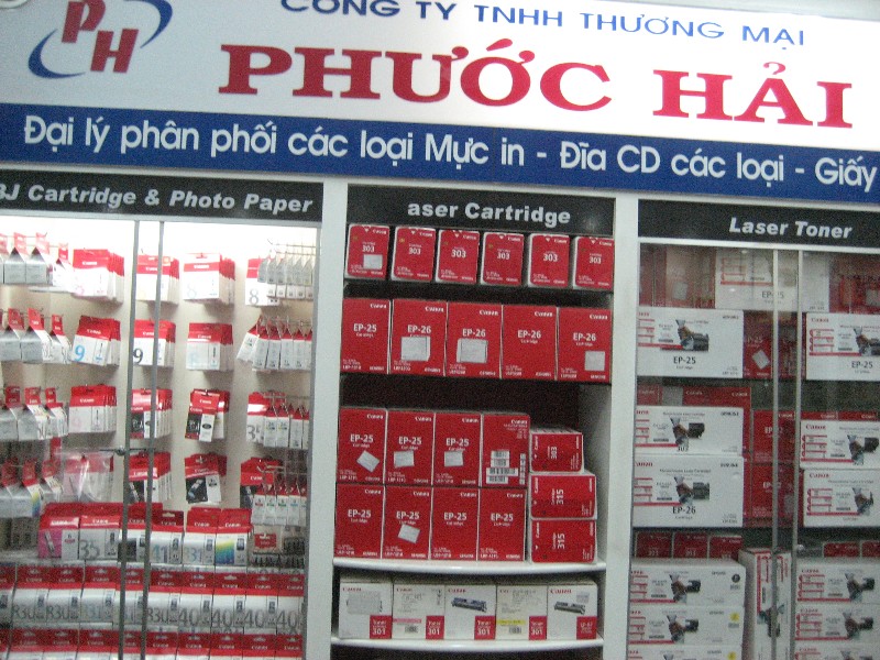 Tủ trưng bày