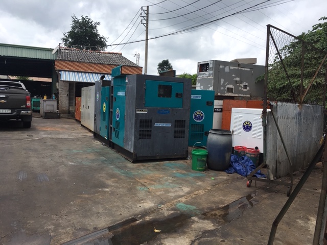 Máy phát điện