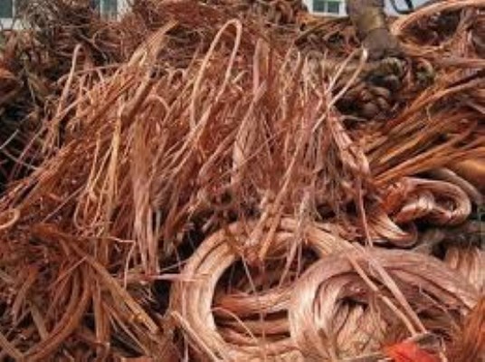 Nhà xưởng sản xuất và mỏ nguyên liệu khai thác chế biến khoáng sản KL