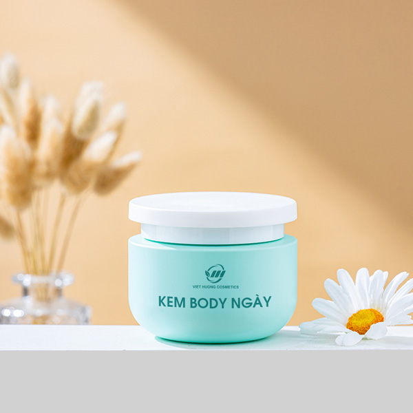 Kem body ngày