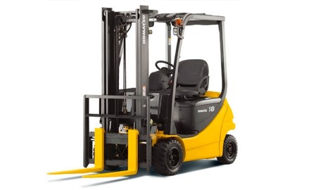 Xe nâng Komatsu ngồi lái