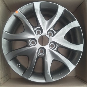Lazang Hyundai I30 – màu xám đen
