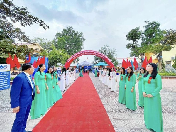 Lễ kỷ niệm 60 năm thành lập trường THPT Lương Thế Vinh. TX.Ba Đồn