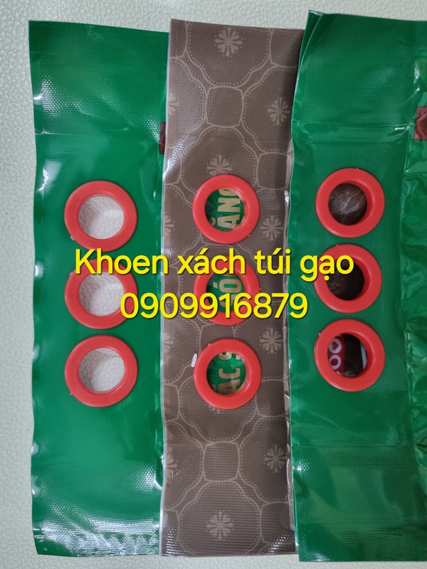 Lỗ khoen túi gạo