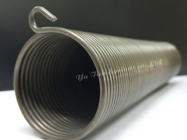 Lò xo cửa cuốn