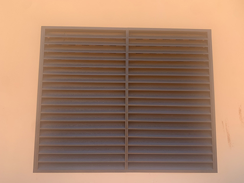 Louver gió