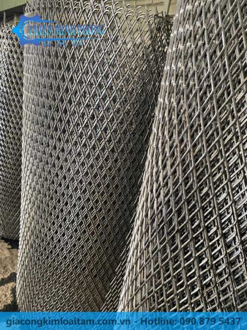 Lưới dập kéo giãn ô 30x60mm
