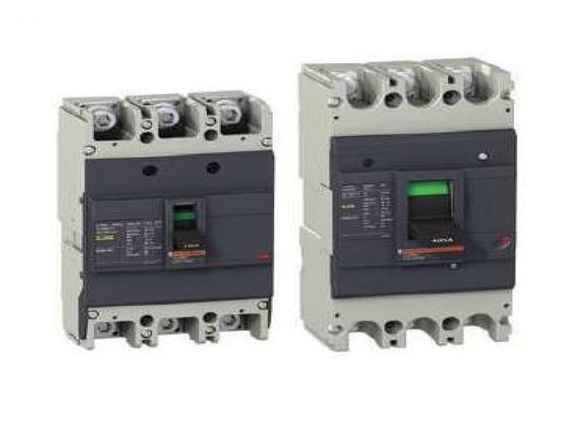 MCCB Schneider LV51630