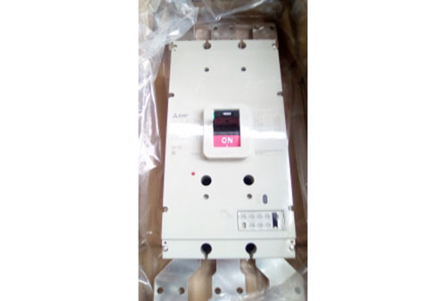 MCCB-3P 1600A