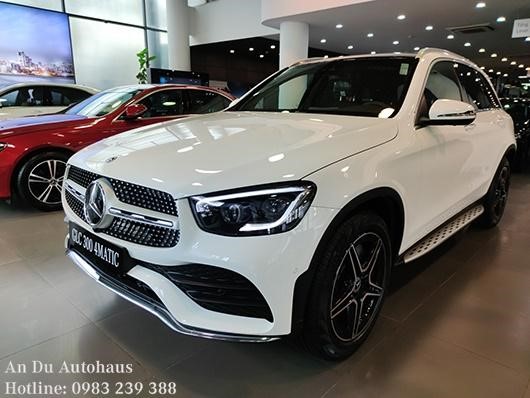 MERCEDES-BENZ GLC 300