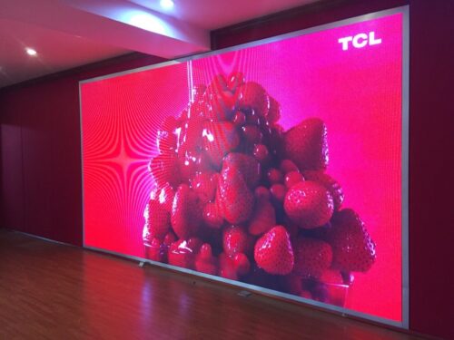 Màn hình LED P1.25 trong nhà