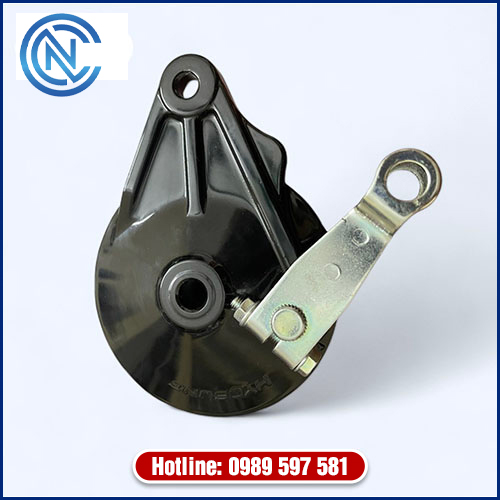 Mặt trước nắp moay ơ sau