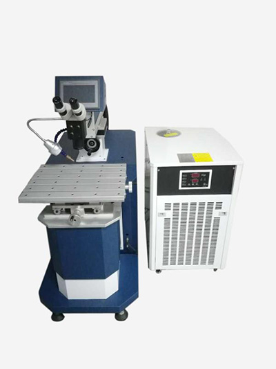 Máy hàn laser sửa khuôn mẫu loại nhỏ