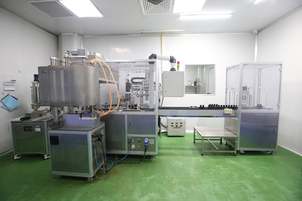 Trang thiết bị sản xuất