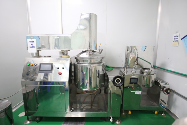 Trang thiết bị sản xuất