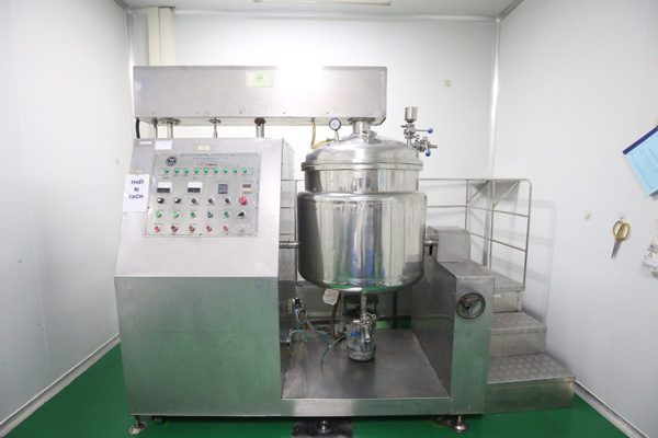 Trang thiết bị sản xuất