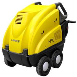 Máy rửa xe nước nóng Lavor