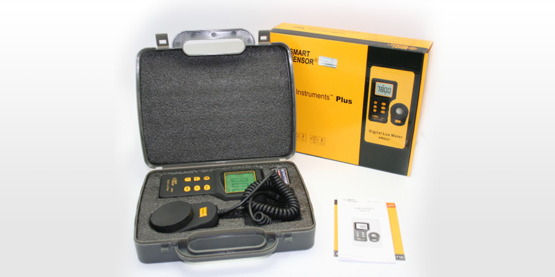 Máy đo ánh sáng Smartsensor AR823+