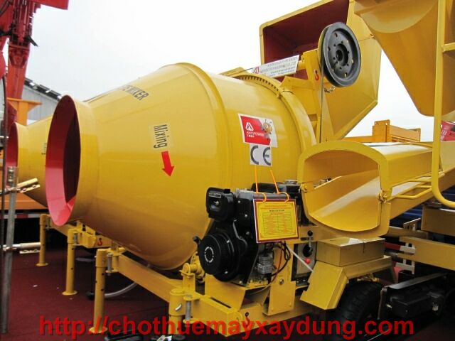 Máy trộn bê tông