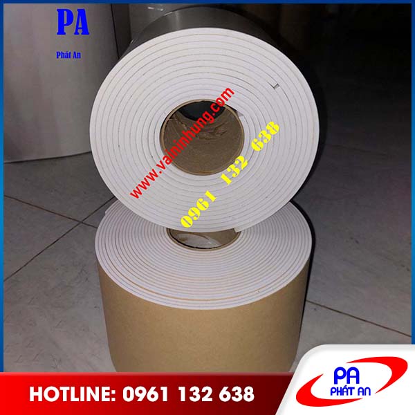 Mút xốp trắng cuộn