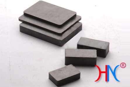 Nam châm đen (ferrite) hình khối