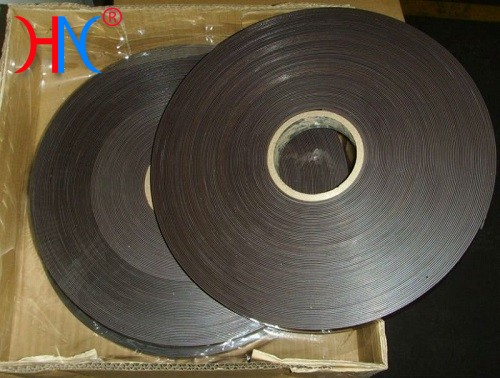 Nam châm dẻo dạng dải