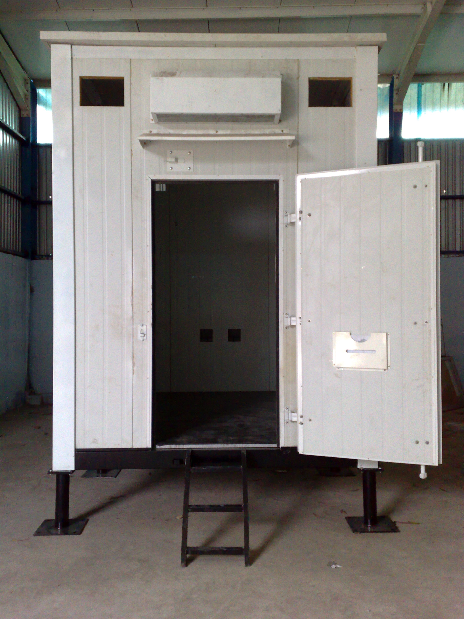 Nhà Minishelter