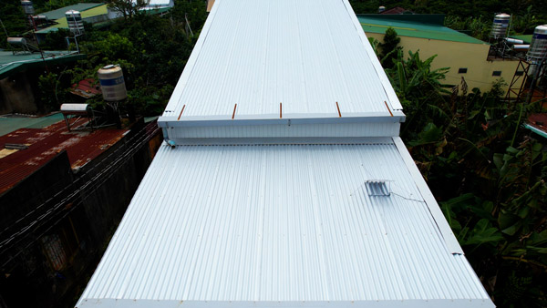 Nhà lợp solar