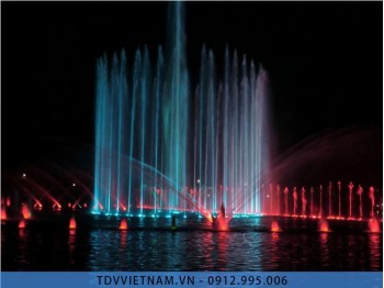 Nhạc nước nghệ thuật trên hồ