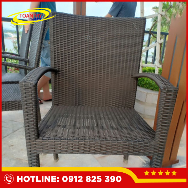 Dây nhựa giả mây