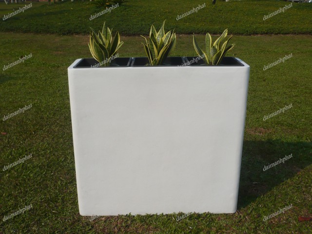 Chậu Hoa Nhựa Poly