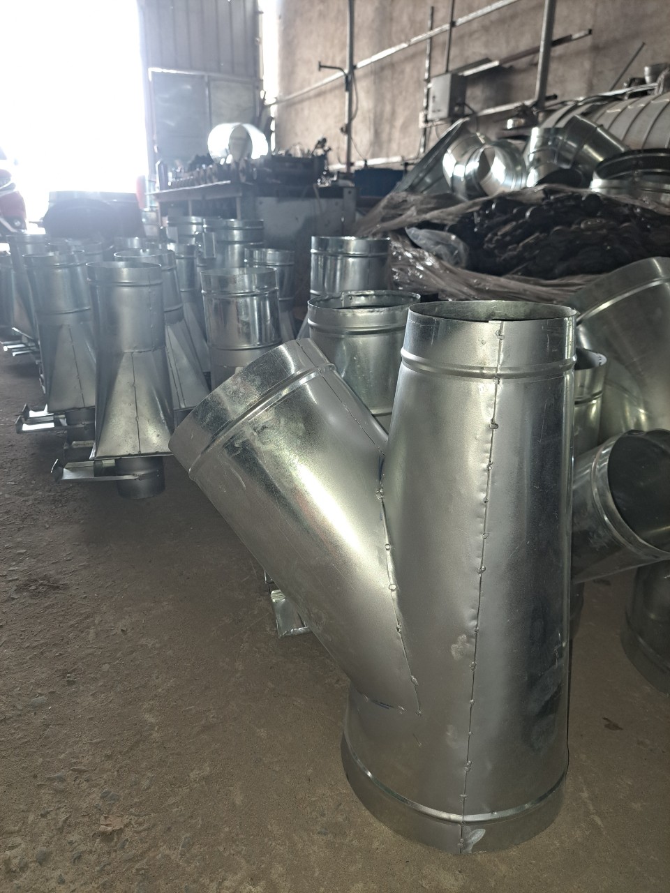 Phụ kiện ống gió