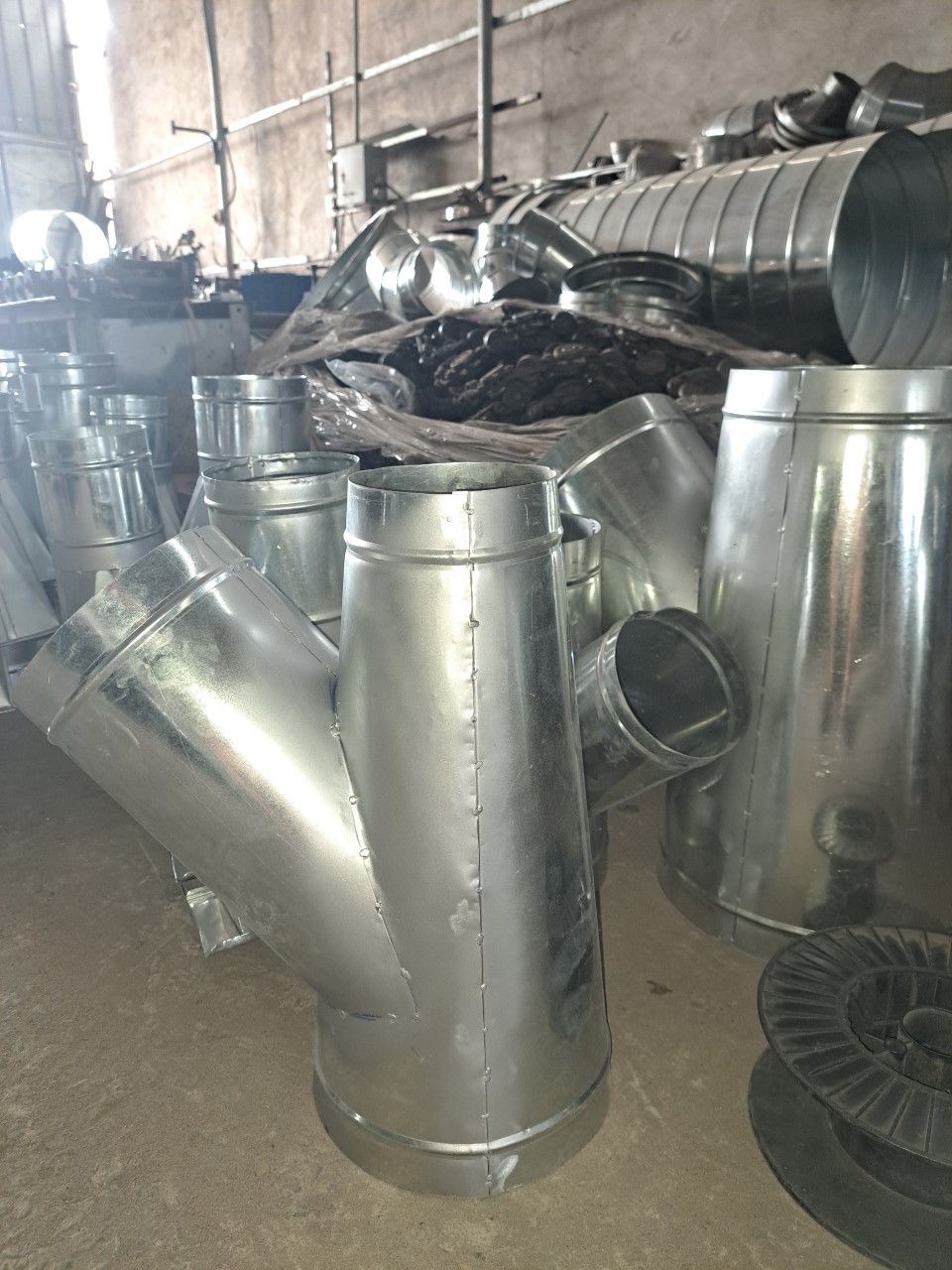 Phụ kiện ống gió