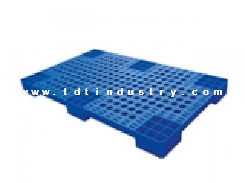 Pallet nhựa mới