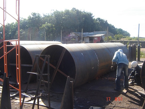 Đường ống, bồn bể chịu áp