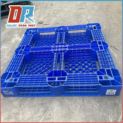 Pallet nhựa