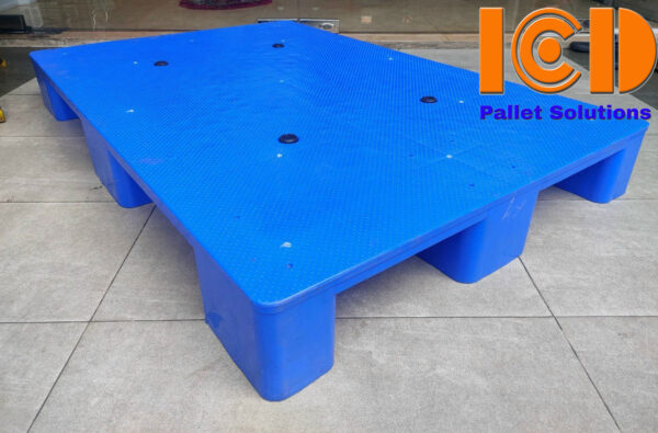 Pallet nhựa 9 chân ICD SLS1208B1