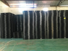 Pallet nhựa