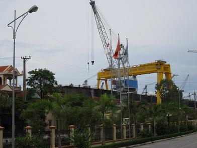 Nhà Máy Đóng Tầu Phà Rừng - Thủy Nguyên - Hải Phòng