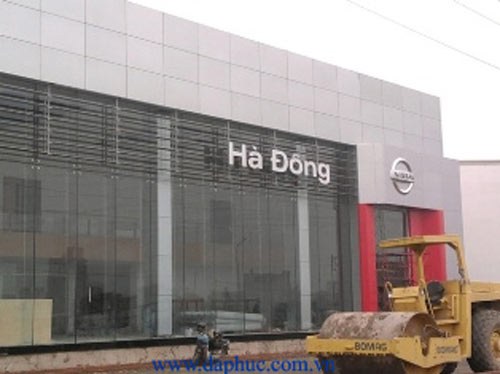 Vách kính tấm lớn