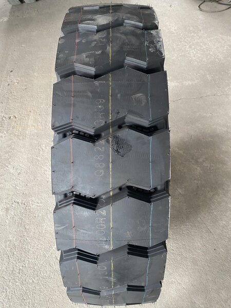 Lốp Q88 1200R20 - 22Pr