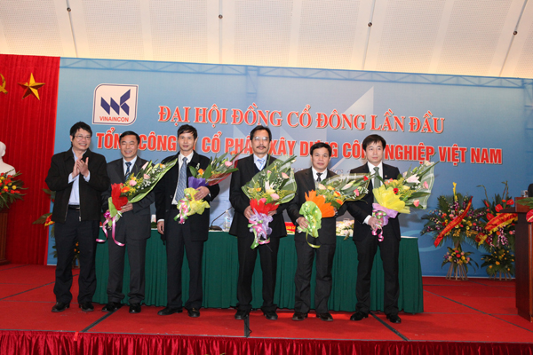 Ra mắt HDQT