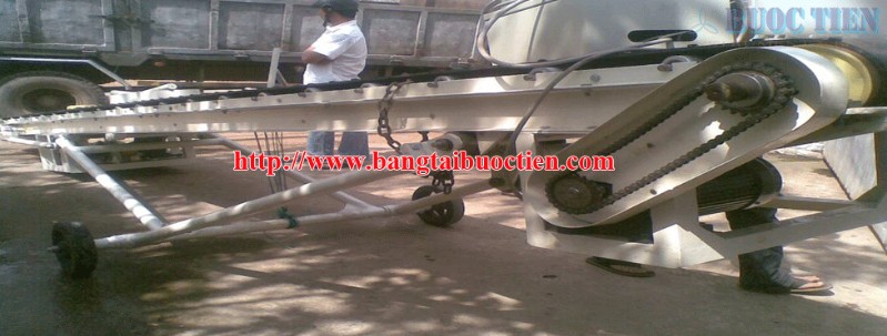 Băng tải nâng hạ