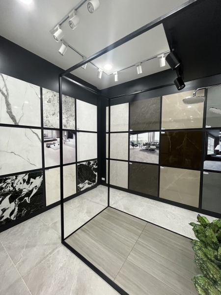 Thiết kế, thi công nội thất Showroom