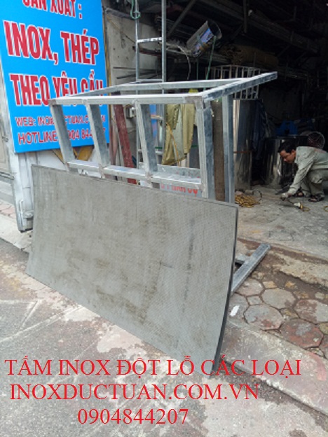 Tấm inox đột lỗ các loại